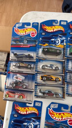 Hot wheels 4 car series