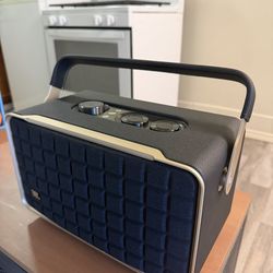 JBL Authentic 300 Smart Speaker
