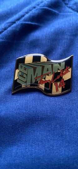 Vintage NASCAR enamel Pin
