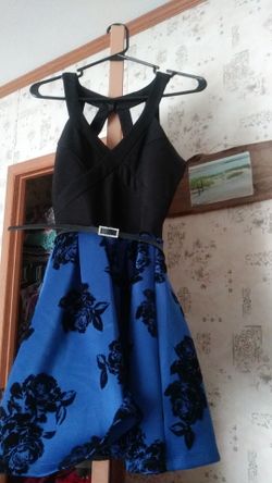 Juniors Crystal Doll dress Size 5