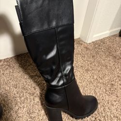 Long Black Boot With Heel