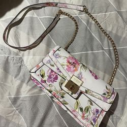 Guess Purse 
