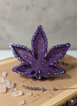 Ashtray / trinket tray