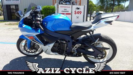 2011 Suzuki gsxr 600 super clean