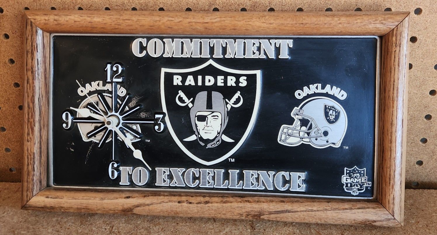 Vintage GameDay Oakland Raiders Wall Rectangular Football Wall Clock