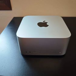 2023 Mac Studio M2 Max 