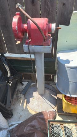Craftsman 1/2 HP grinder with stand