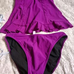Really Cute Ladies Size 8 Tankini