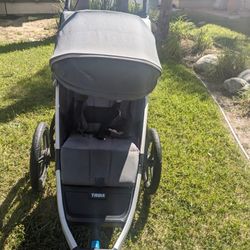 Thule Urban Glide Jogging Stroller