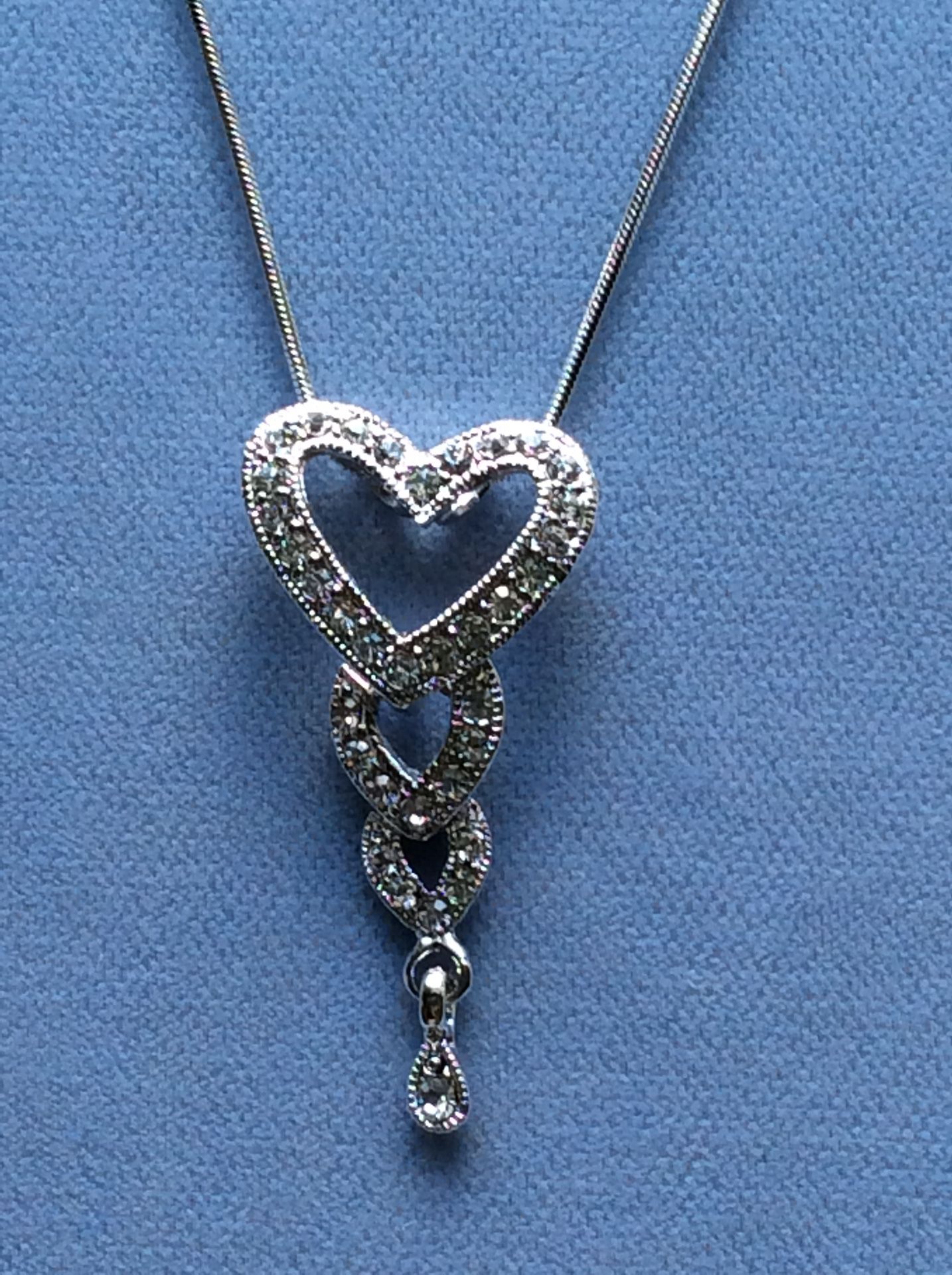 Sparkling Triple Crystal Heart Necklace On Snake Chain *Ship Nationwide Or Pickup Boca Raton