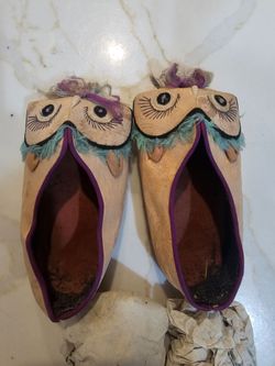Unique Owl Bird Novelty Slippers Textile Embroidered Face House Shoes Approx 8"
