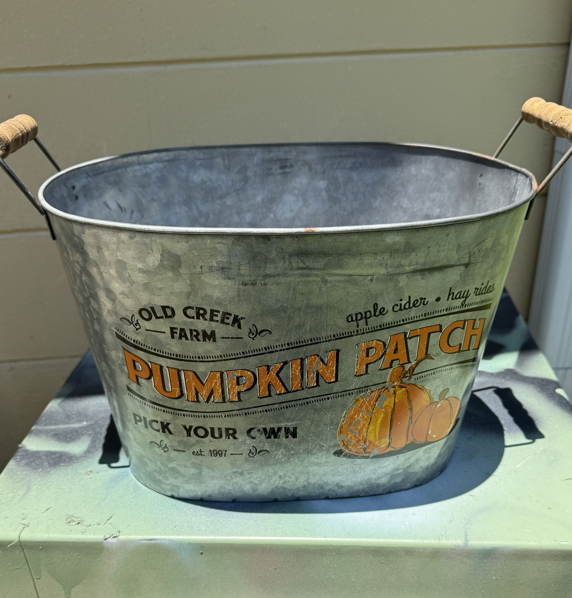 Galvanized farm basket