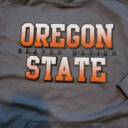 Oregon State  Gray SWEATSHIRT..SIZE L ADULT..LIKE NEw!