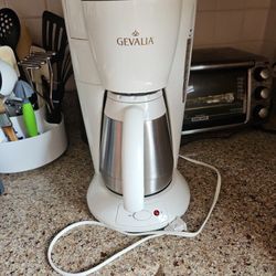 Gevalia Coffee White With Stainless Pot C84-BS