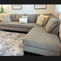 Jerome's Beautiful Grey Sectional Couch 