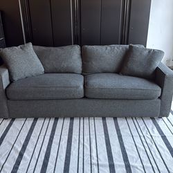 Room & Board Modern York Sofa