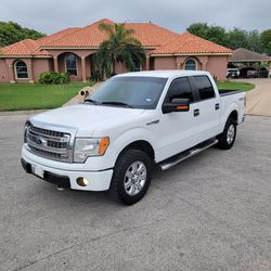 Ford F150 2013 4X4 5.0