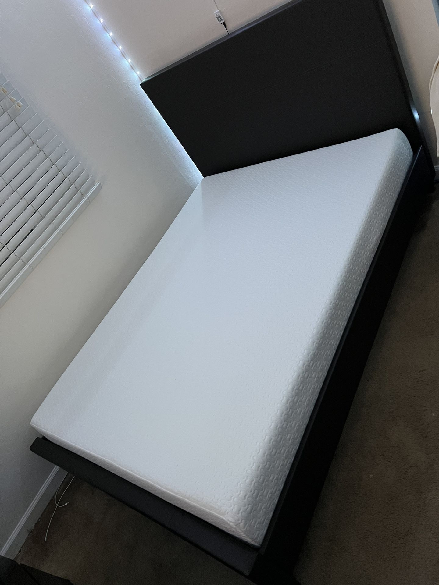 Full Size Bed With Frame And Drawer
