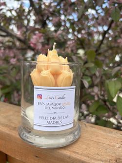 Mother’s Day’s candle