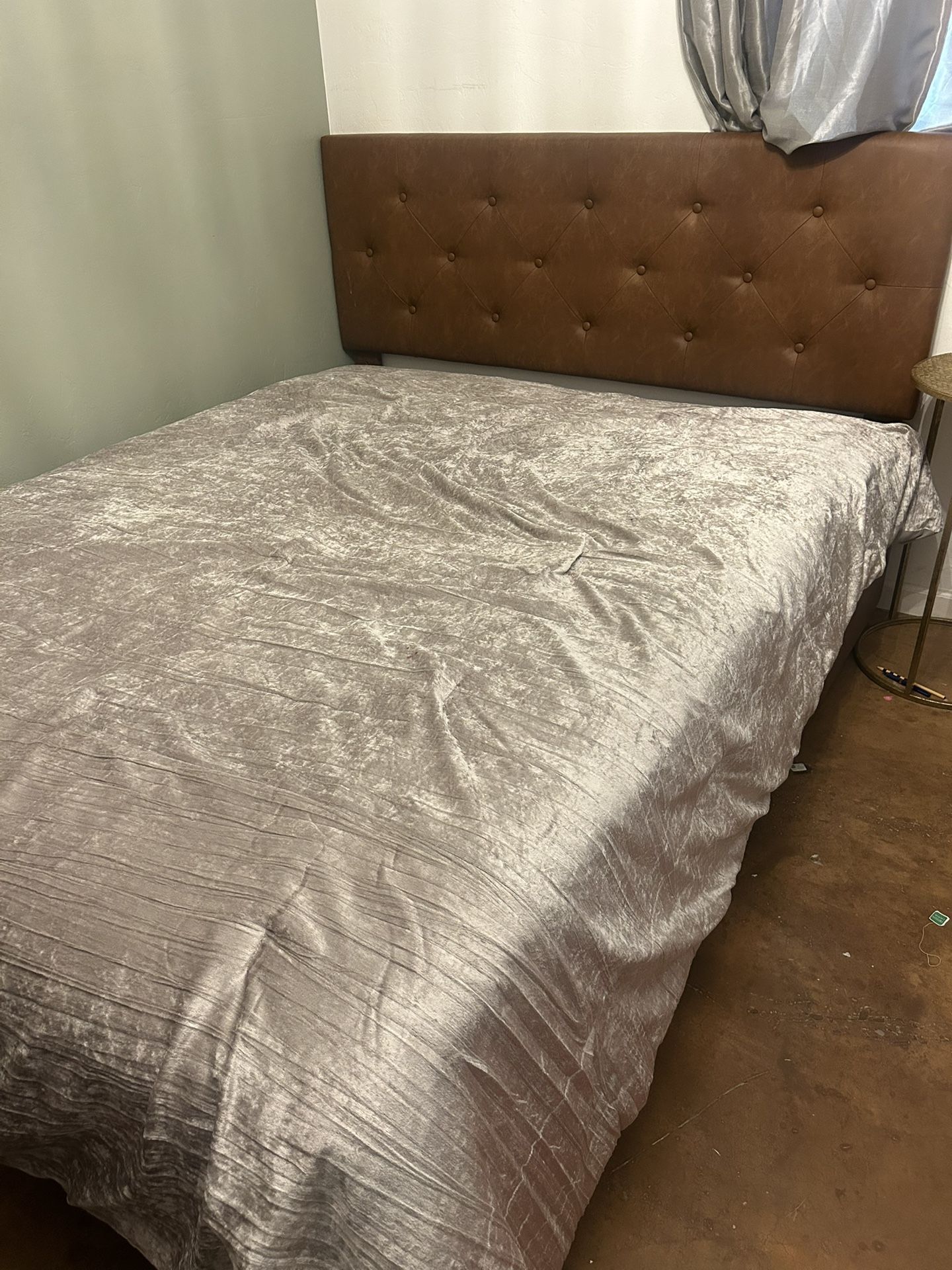 Queen Bed And Frame