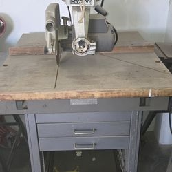 Dewalt/ black and decker radial arm saw