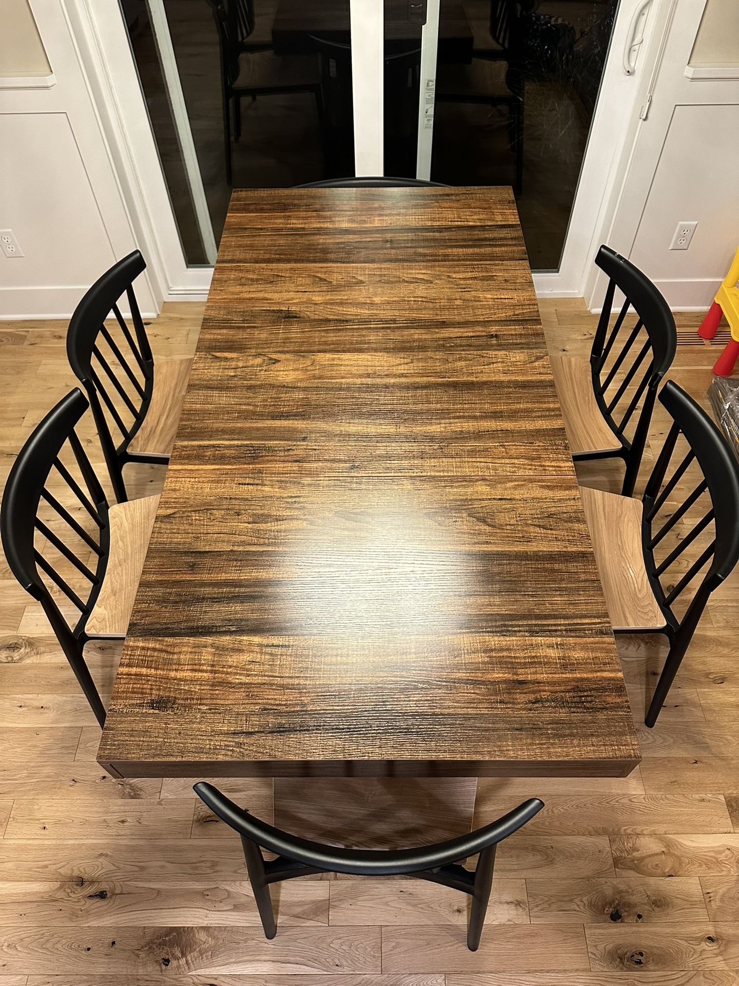 Brand New Dining/breakfast Table