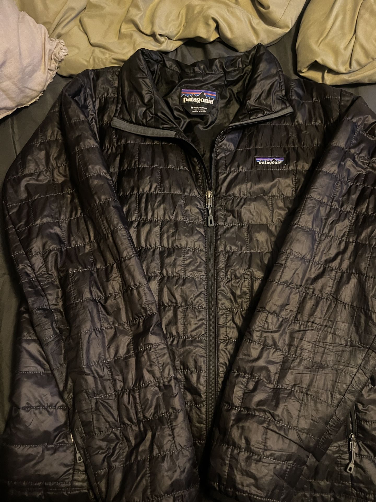 Brand New Men’s Medium Patagonia