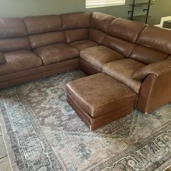 Sectional Couch With Ottoman 