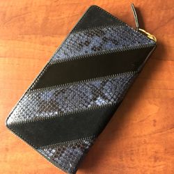 NWT Tory Burch leather wallet