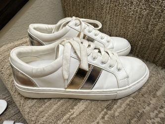 Women’s J. Crew 6.5 Tennis Shoes Very Good Condition 