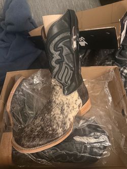 Men’s Size 10.5 Western Boots – Like New
