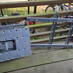 Tv Wall Mount With Mega Extension 