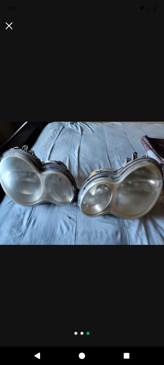 Mercedes Benz C230 Headlights