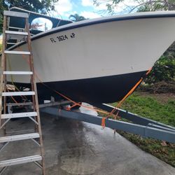 25ft Shamrock Hull Project Boat