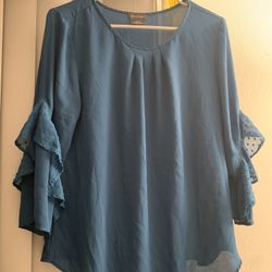 $5 Small Van Heusen Womens Scoop-neck Blouse Top 3/4 Ruffled Sleeve Blue NWT