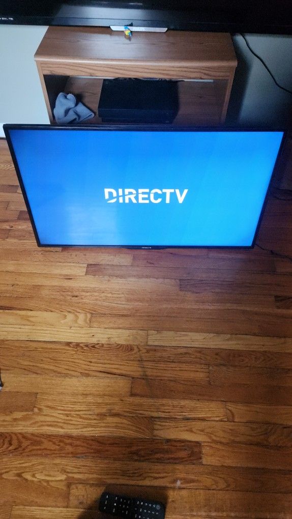 Hitachi 42" LCD Tv