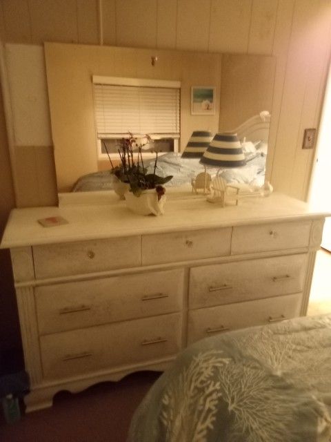 Wood Dresser