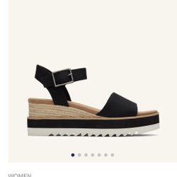 Tom’s Diana Wedge Sandal