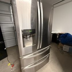 Kenmore Refrigerator Everything Works 