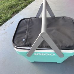 Ice Chest 