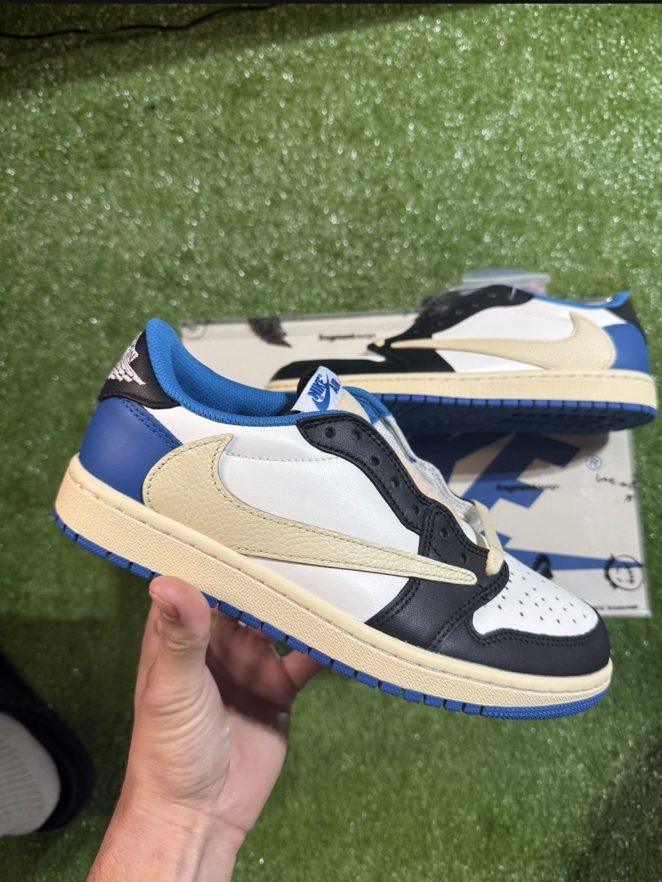 Travis Scott Fragment Jordan 1 Low