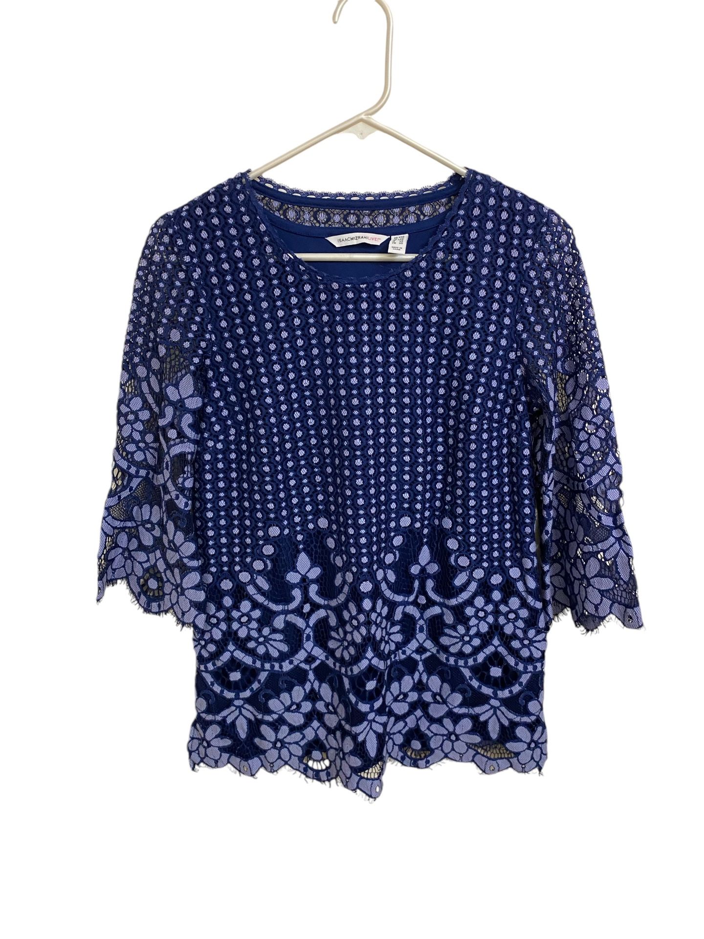 Isaac Mizrahi Women’s Lined Blue Lace Blouse, Size Xs
