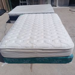 Serta queen mattress and box spring
