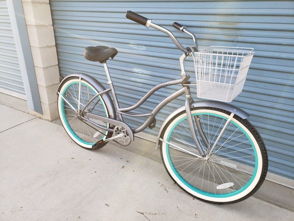 BIKE CRUISER ALLUMINUN TIRE 26 SIZE L LIKE NEW