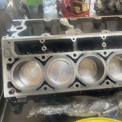 4.8/5.3 Motor