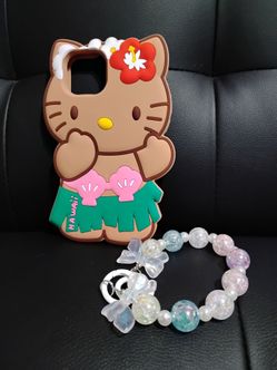IPhone 15 Hello Kitty Case and Bracelet