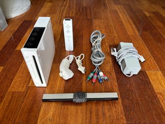 Wii + 500 Games ( Read Description )