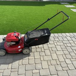 Troy Bilt Gas 21 in lawn mower