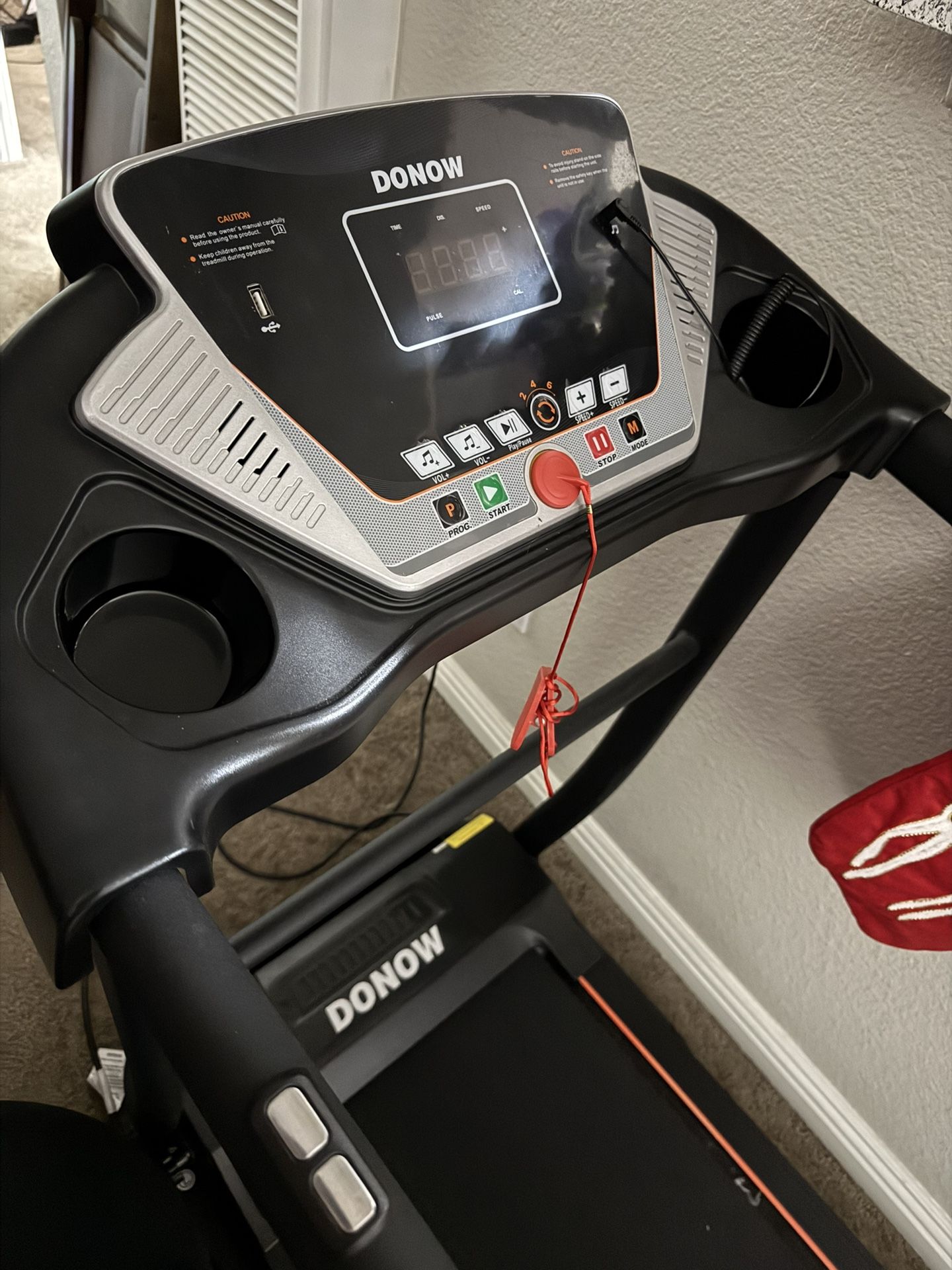 Donow Foldable Black Treadmill