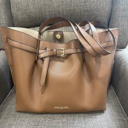 Michael Kors - Authentic